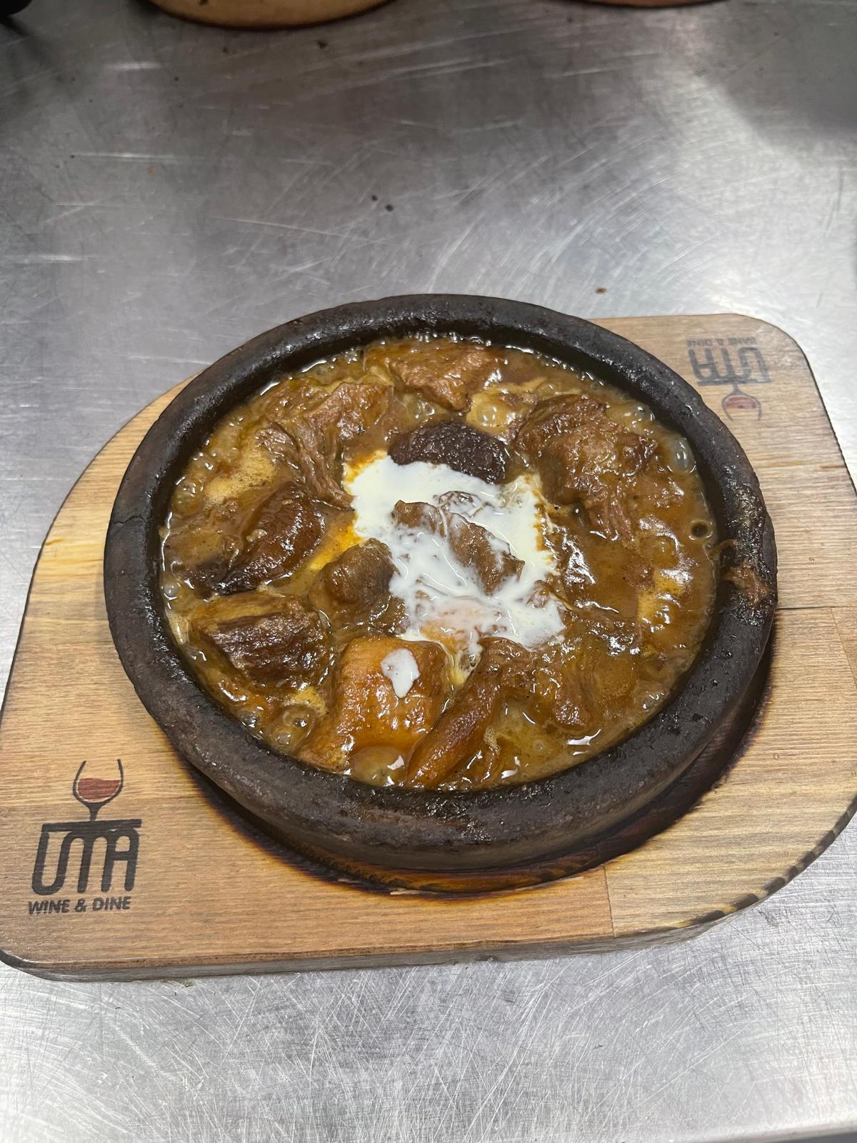 GÜVEÇTE KATISILI KUZU TANDIR